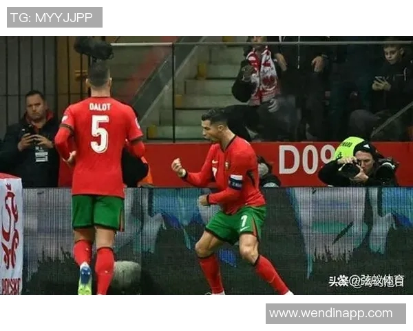 近十年欧冠场均进球统计哈兰德领衔C罗莱万梅西凯恩前五名